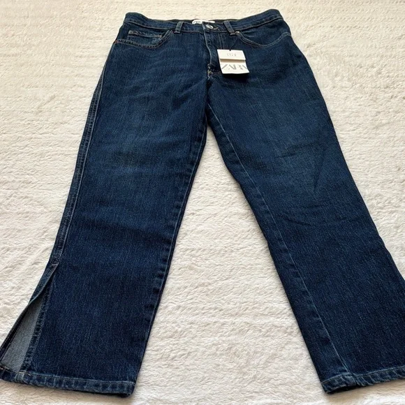 Zara Brand New Women's Dark Blue Jeans with split Hem at bottom - Picture 4 of 9